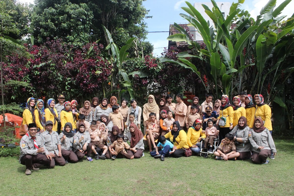 Foto Bersama SLB Risantya